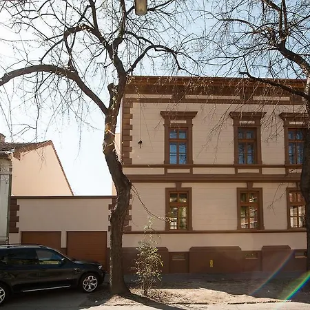 Guest house Csanabella House